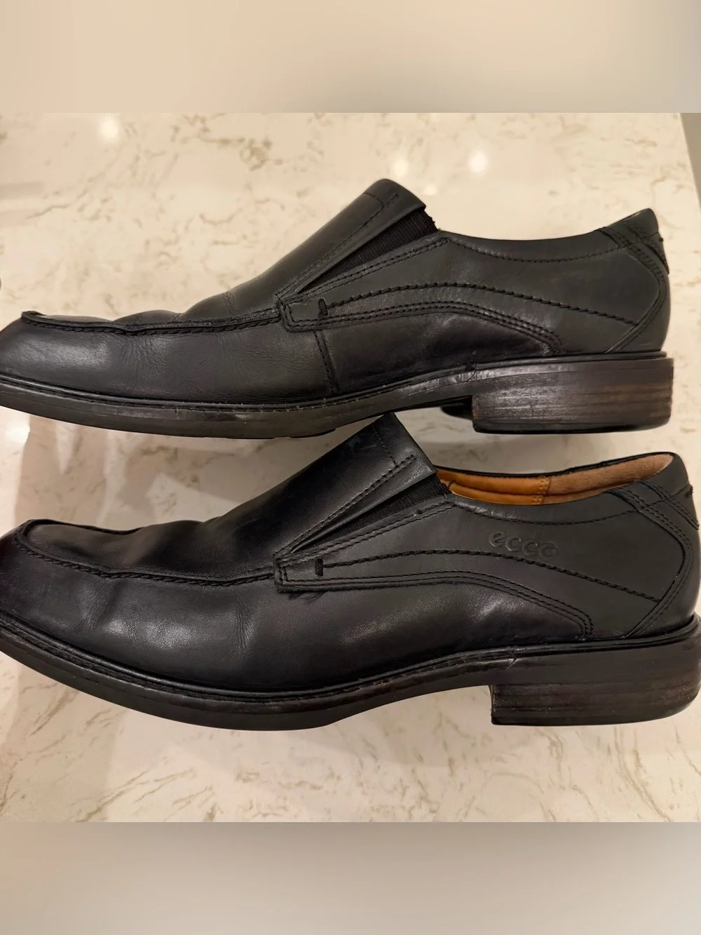 ECCO Men’s Slip On Helsinki Loafer 42 8/8.5